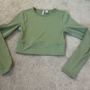 Green H&M long sleeve